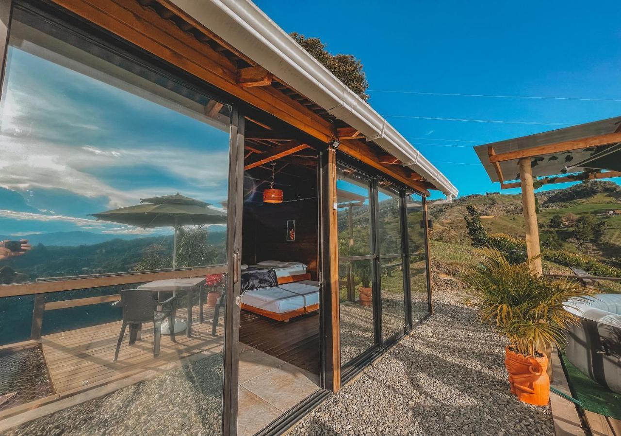 Hotel Nativos Real Guatape Exterior photo